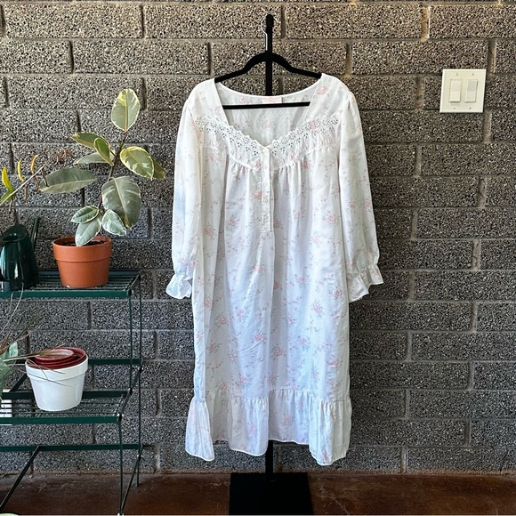 Vintage Other - Vintage 80s Plus Size Victorian Inspired Nightgown by Just For Women